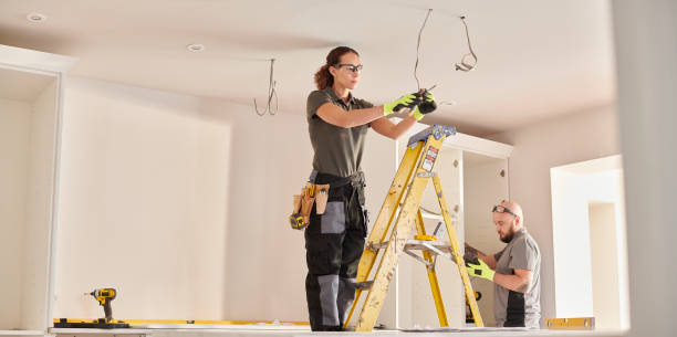 Best Licensed Electrician  in Kenova, WV